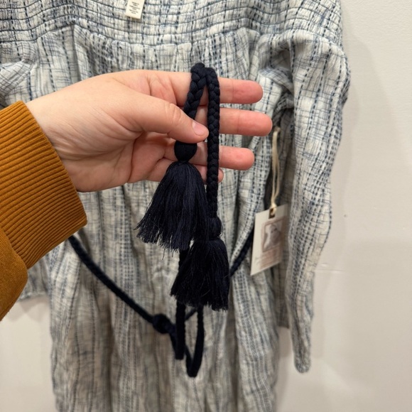 Jessica Simpson Maternity Cold Shoulder Belted Dress Small - Picture 7 of 10